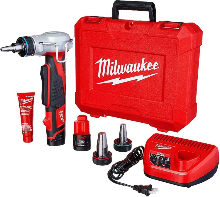 milwaukee 2432 22 m12